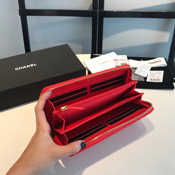 シャネル財布角部分ディテール